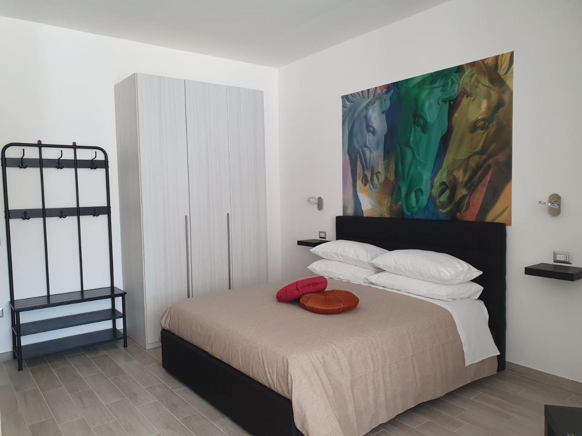 Setteabbracci Suite & Apartments Baronissi Exterior photo